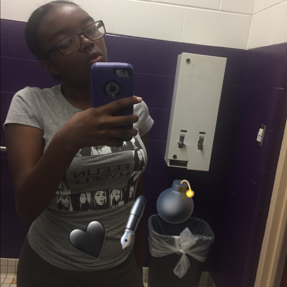 Meet your Posher, Endia